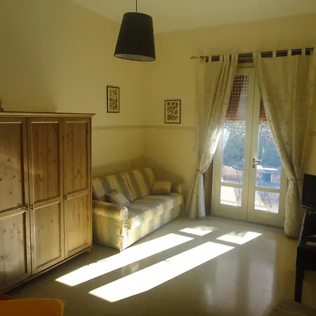 Bed & Breakfast Borgomarino