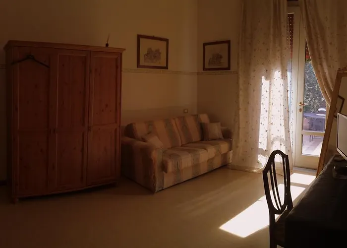 Borgomarino Bed & Breakfast 3*